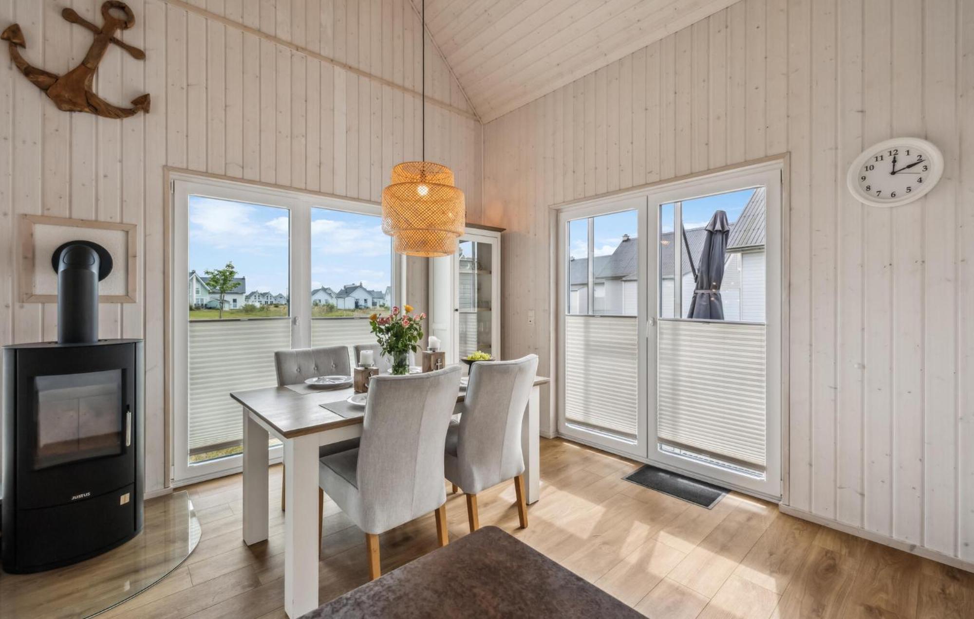 Awesome Home In Ostseeresort Olpenitz With Sauna Exterior foto